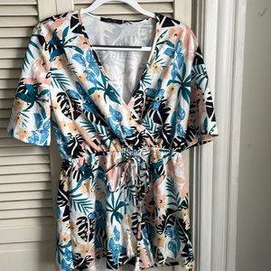 Short sleeve size large romper